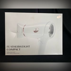 T3 featherweight compact blow dryer - new in box